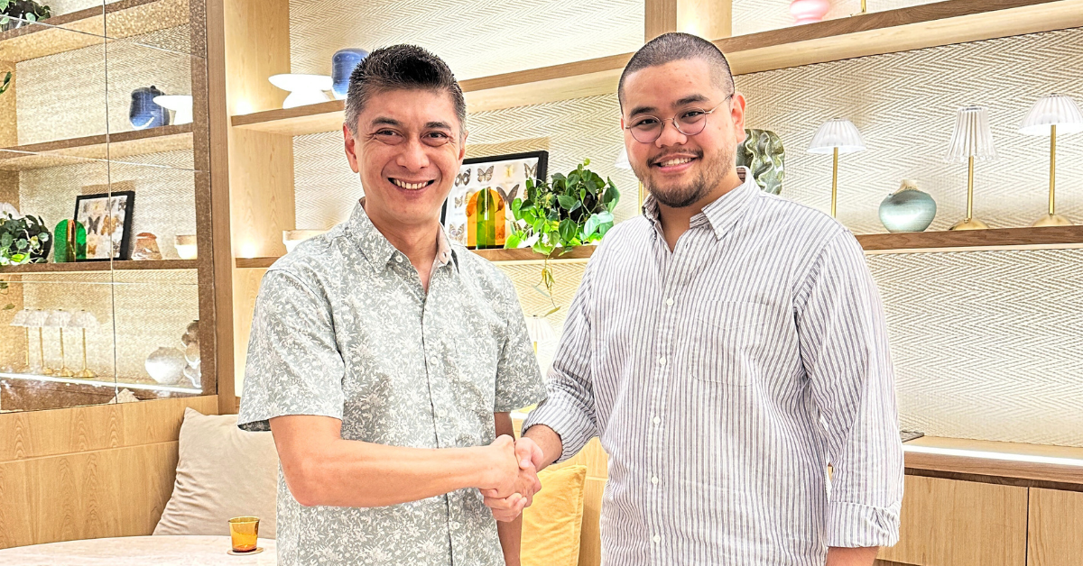 Ali Reza Azmi and YM Tengku Arief Mubiin